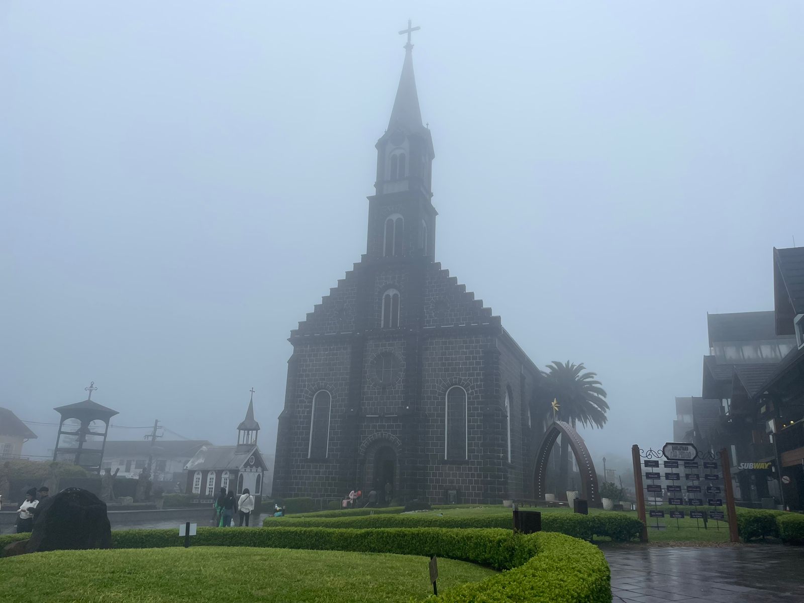 Igreja Matriz de São Pedro, em Gramado Igreja Matriz de São Pedro, em Gramado