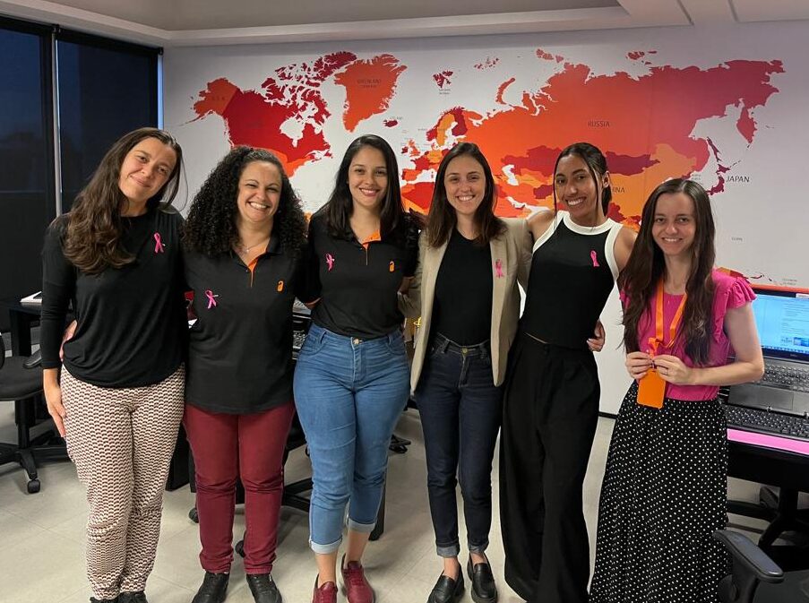 BestBuy Travel promove palestra sobre prevenção do câncer de mama para colaboradores BestBuy Travel promove palestra sobre prevenção do câncer de mama para colaboradores