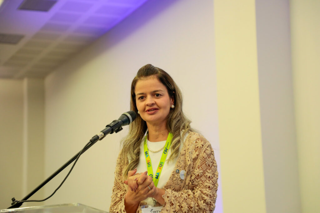 Yrwana Albuquerque, secretaria de Turismo do estado do Ceará durante abertura do BTM