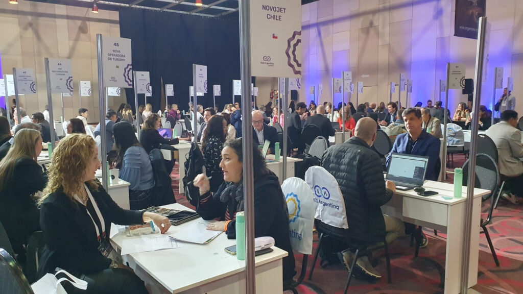 FIT 2023 contabiliza 4,4 mil reuniões nas rodadas de negócios entre buyers e fornecedores FIT 2023 contabiliza 4,4 mil reuniões nas rodadas de negócios entre buyers e fornecedores