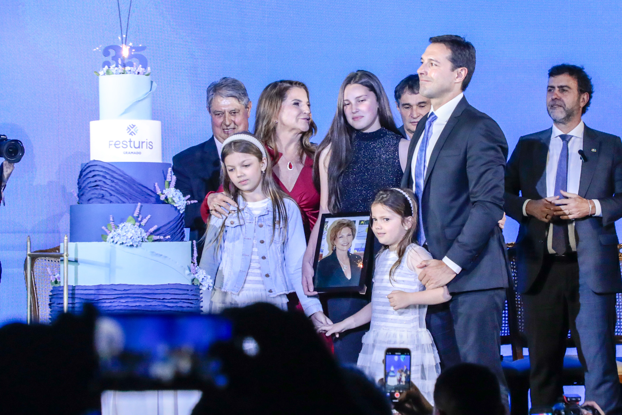 Bolo de comemoração dos 35 anos do Festuris Bolo de comemoração dos 35 anos do Festuris