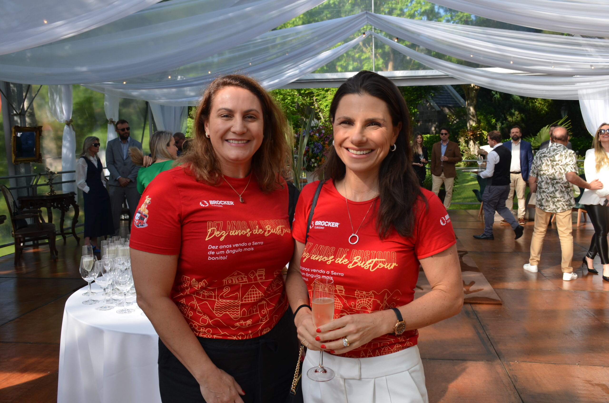 Carlisse Bianchi e Adriana Brocker, da Brocker Turismo Carlisse Bianchi e Adriana Brocker, da Brocker Turismo