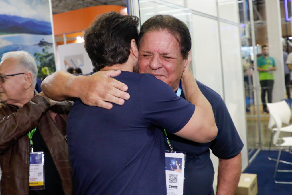 Celso Sabino, ministro do Turismo, e Airton Abreu, do Maranhão