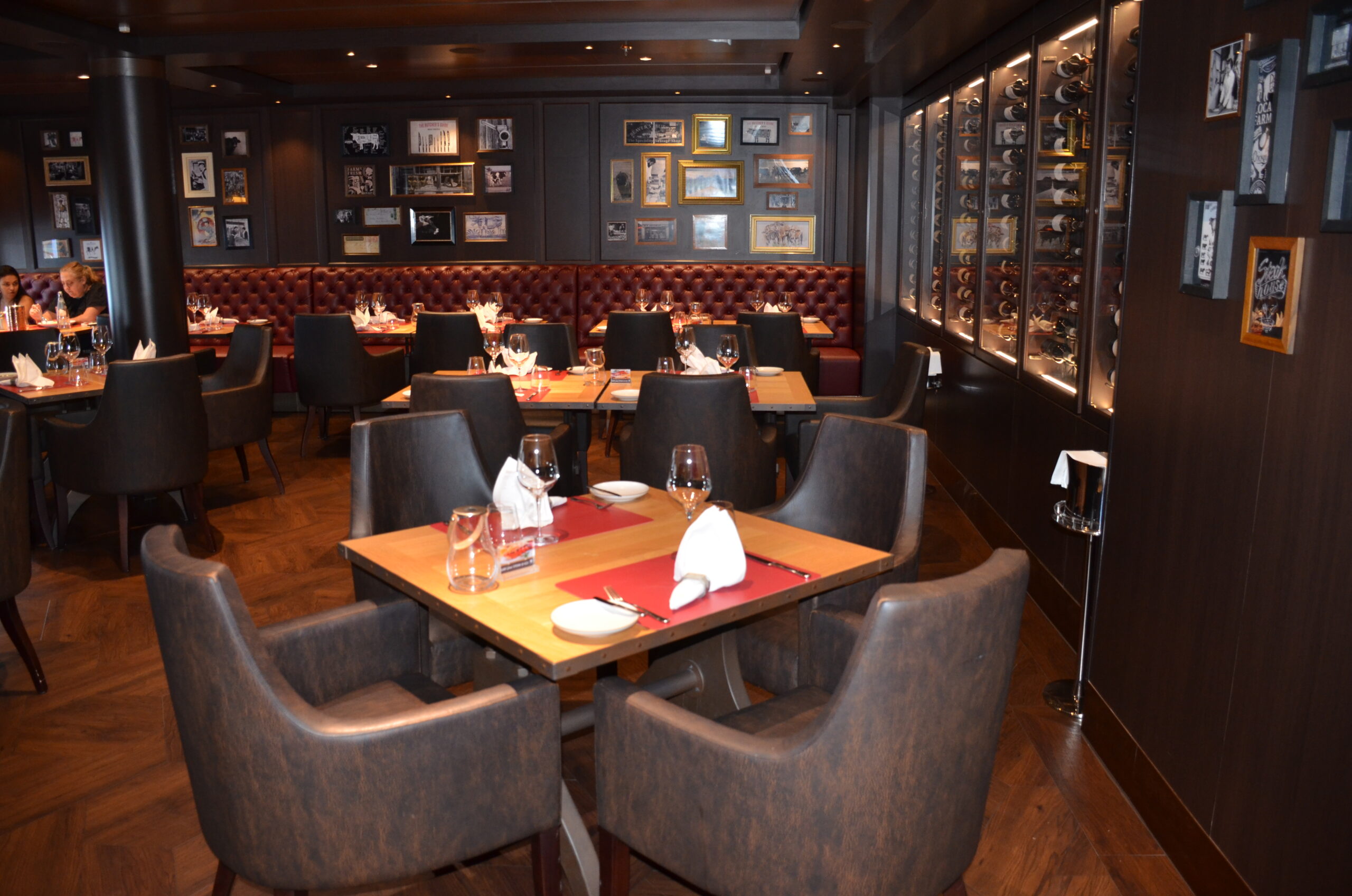 Butcher’s Cut é o restaurante especializado em carne do navio