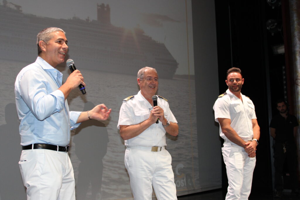 Dario Rustico, Valentino Savarese e Francisco Sol, da Costa Cruzeiros