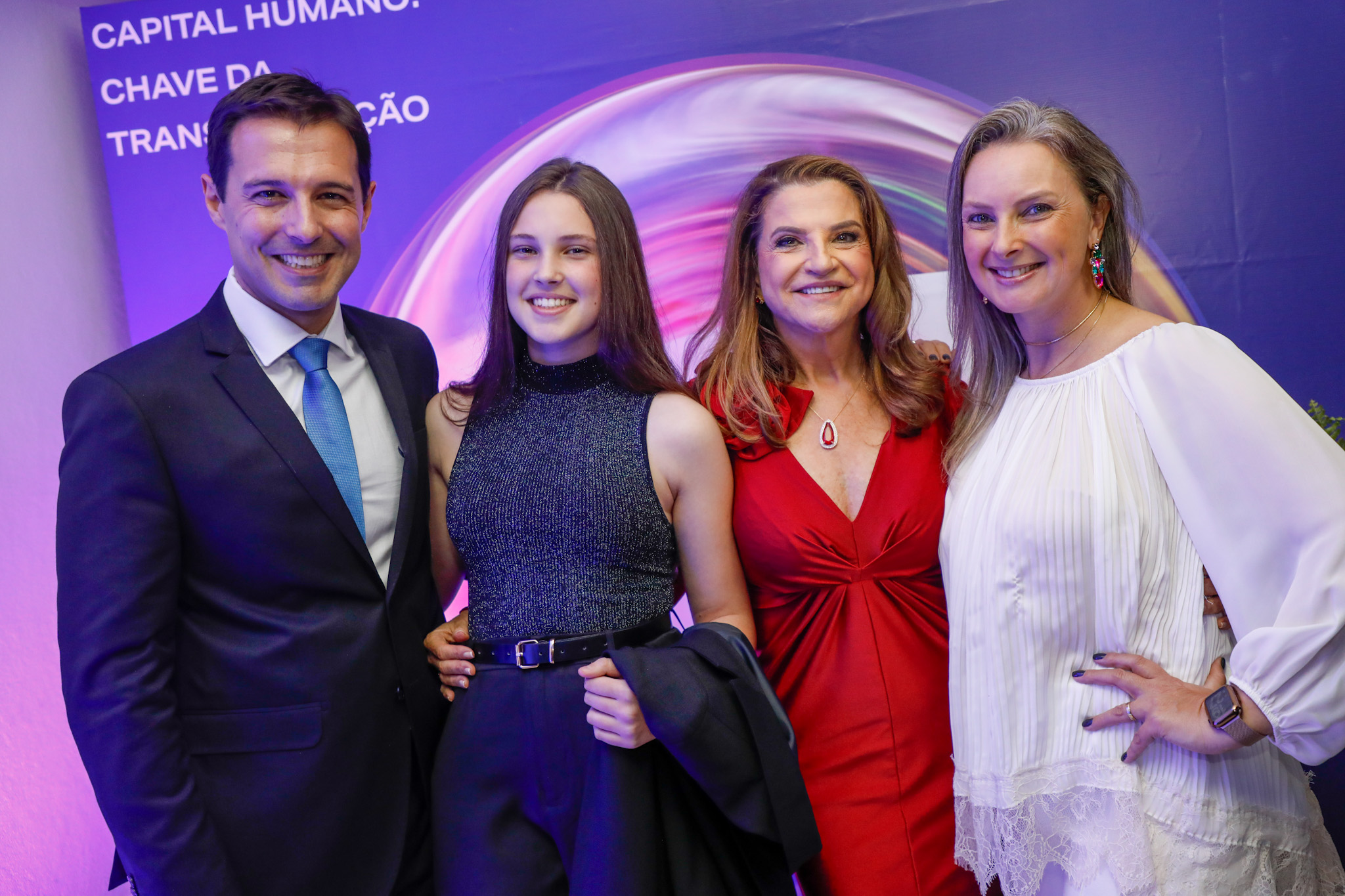 Eduardo, Duda e Juliana Zorzanello, com Marta Rossi Eduardo, Duda e Juliana Zorzanello, com Marta Rossi
