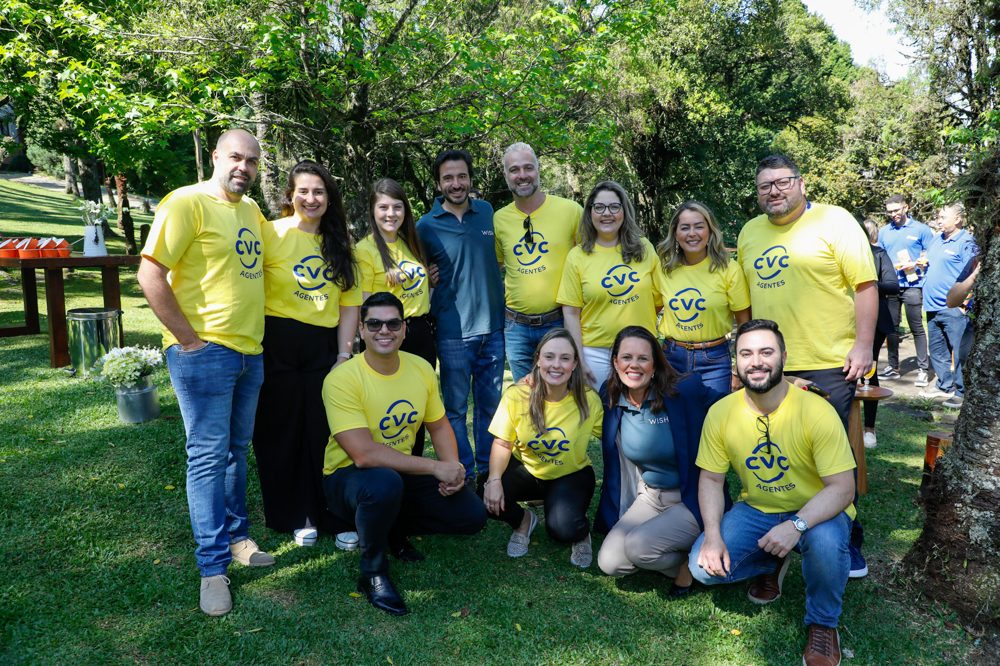 Eduardo Malheiros, CEO do Grupo Wish, com equipe da CVC Corp Eduardo Malheiros, CEO do Grupo Wish, com equipe da CVC Corp