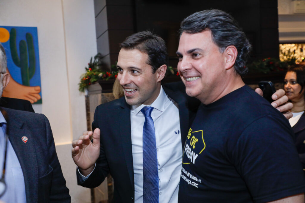 Eduardo Zorzanello, CEO do Festuris, e Emerson Belan, da CVC