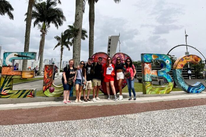 Balneário Camboriú recebe influenciadores da América do Sul em ação de divulgação Balneário Camboriú recebe influenciadores da América do Sul em ação de divulgação