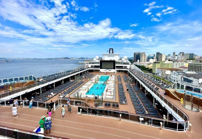 MSC Grandiosa no Brasil: M&E embarca em viagem inaugural do maior navio da história do país 1 IMG 3026 scaled e1700770256570 MSC Grandiosa no Brasil: M&E embarca em viagem inaugural do maior navio da história do país