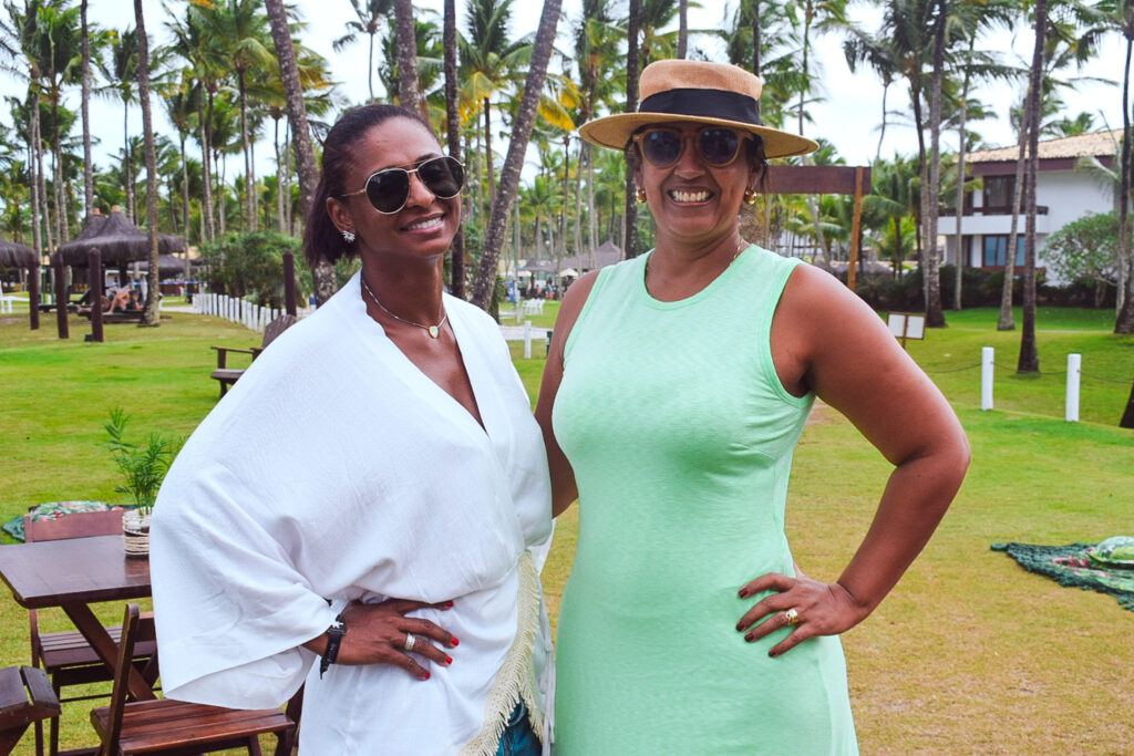 Ana Paula Souza, da Azul Viagens de Uberlândia e Cristiane Paixão, da Azul Viagens Contagem Ana Paula Souza, da Azul Viagens de Uberlândia e Cristiane Paixão, da Azul Viagens Contagem