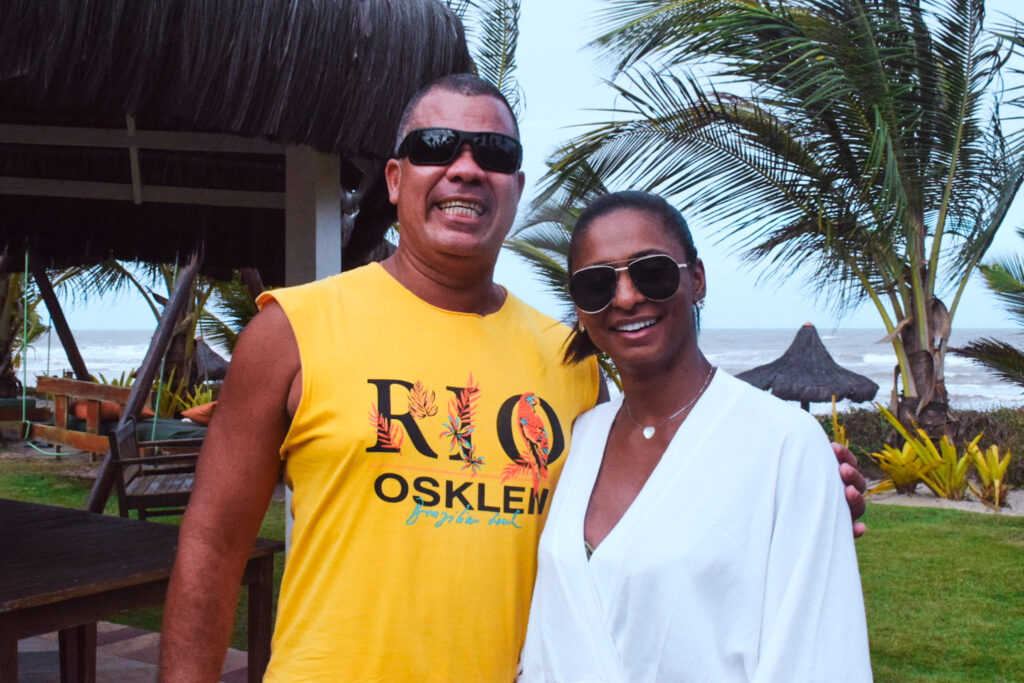 Lucio Antonio dos Santos, da Azul Viagens e Ana Paula Souza, da Azul Viagens de Uberlândia Lucio Antonio dos Santos, da Azul Viagens e Ana Paula Souza, da Azul Viagens de Uberlândia
