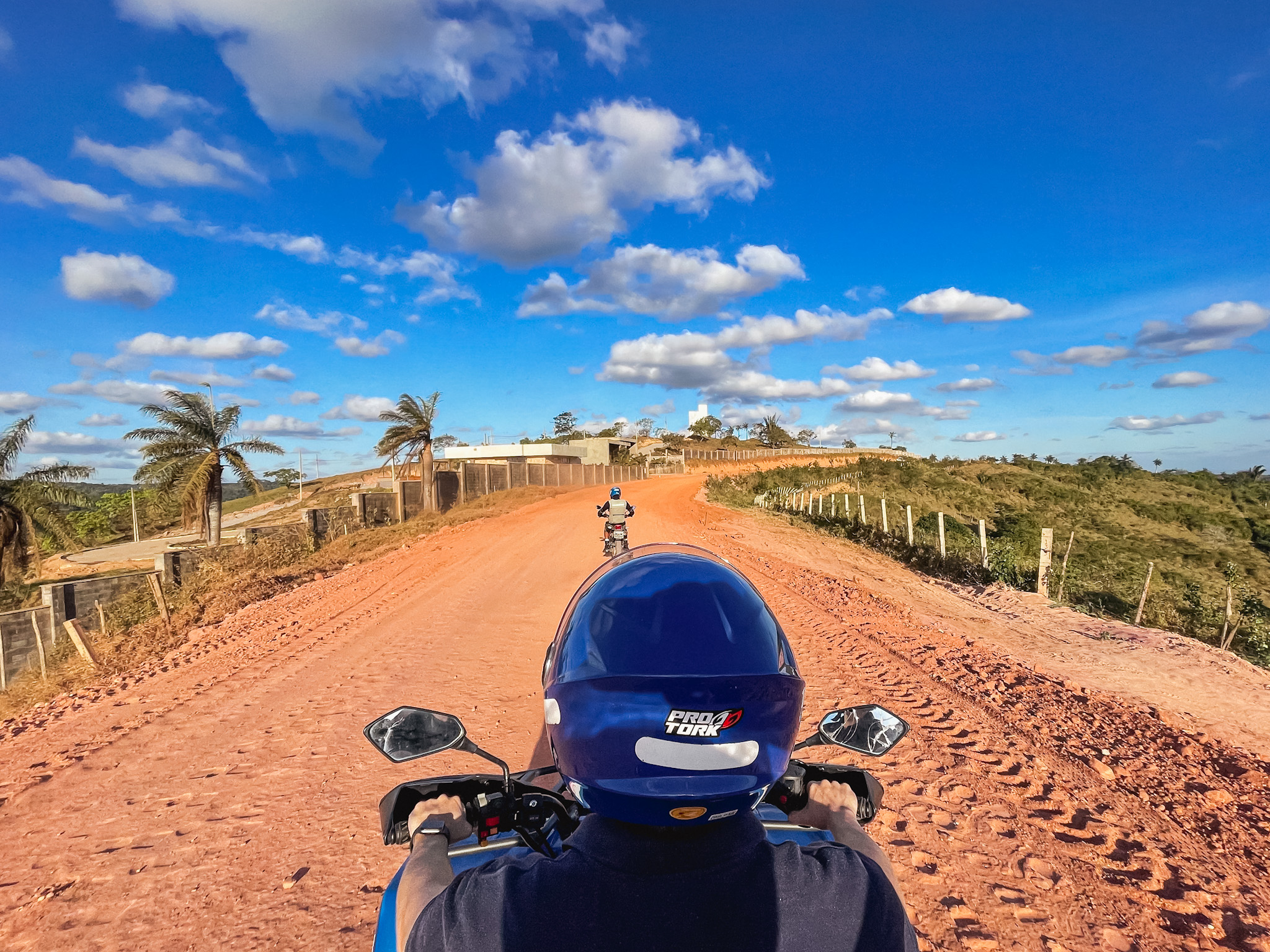 Para pilotar o quadriciclo é preciso ter carta de motorista e fazer um treinamento com a equipe do recepctivo Para pilotar o quadriciclo é preciso ter carta de motorista e fazer um treinamento com a equipe do recepctivo