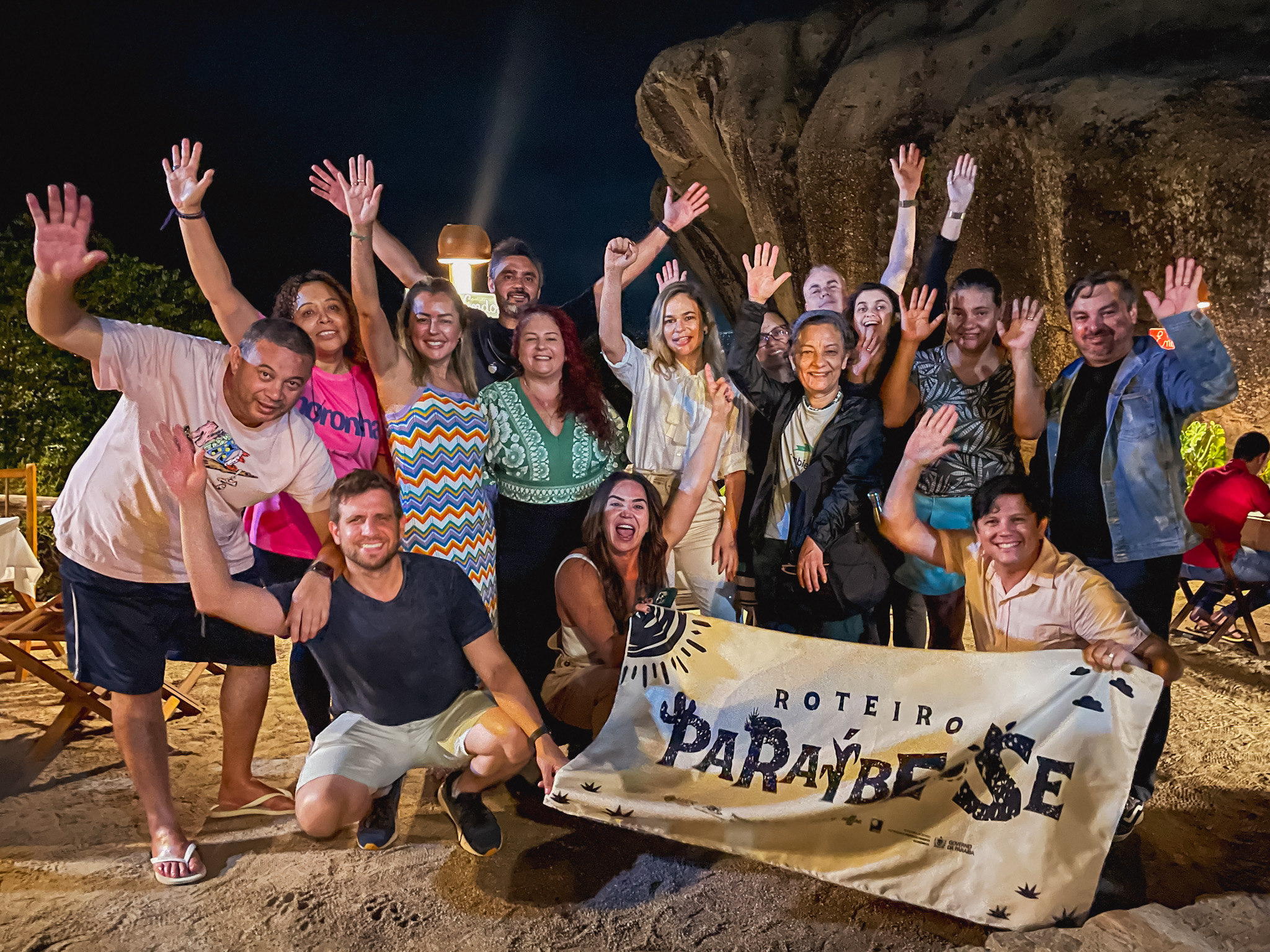 A famtour do Paraíbe-se encerrou o dia no restaurante Pedra do Sapo