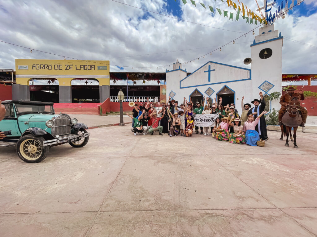 Famtour Paraíba-se com os atores da Vila Sítio São João e representantes do Turismo da Paraíba