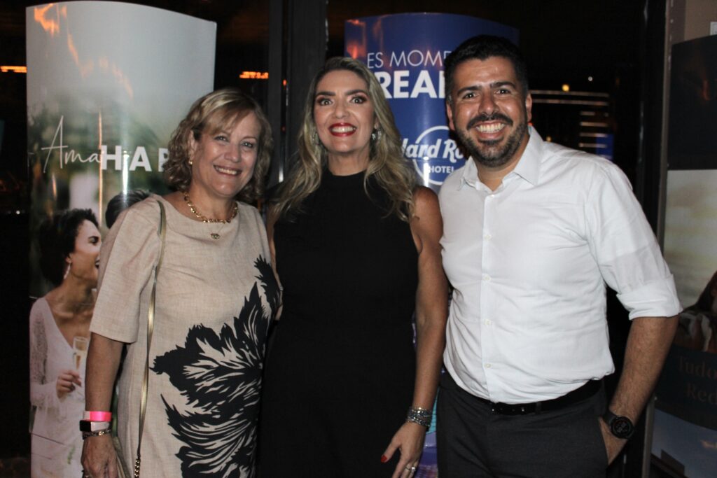 Carla Cecchele, da RCD, com Cristiane Cortizo e Raphael de Lucca, da Copa