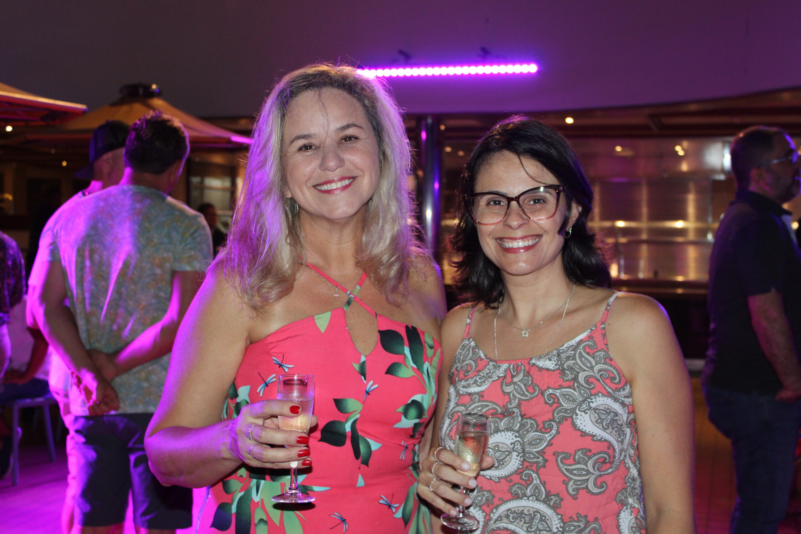 Ana Rita Moraes e Danubia Bonfá, da Dantour Ana Rita Moraes e Danubia Bonfá, da Dantour