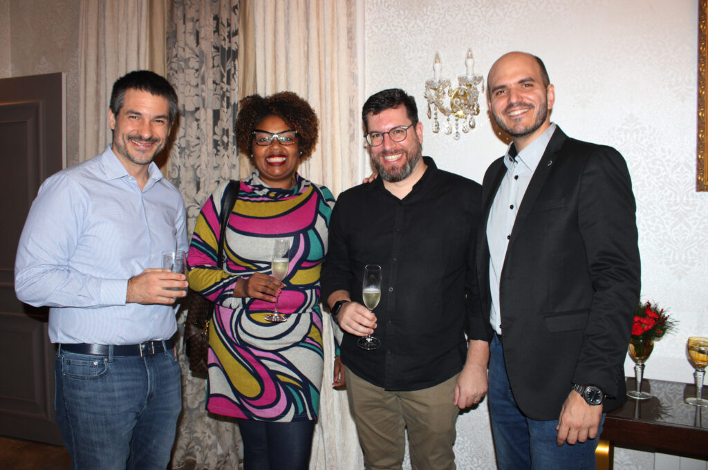 Ignacio Palacios, da MSC, Claudia Pinheiro e Renato Alves, da ViagensPromo, e Rafael Grosso, da MSC