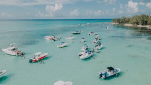 Ilhas Cayman (Unspplash/Ronny Rondon)