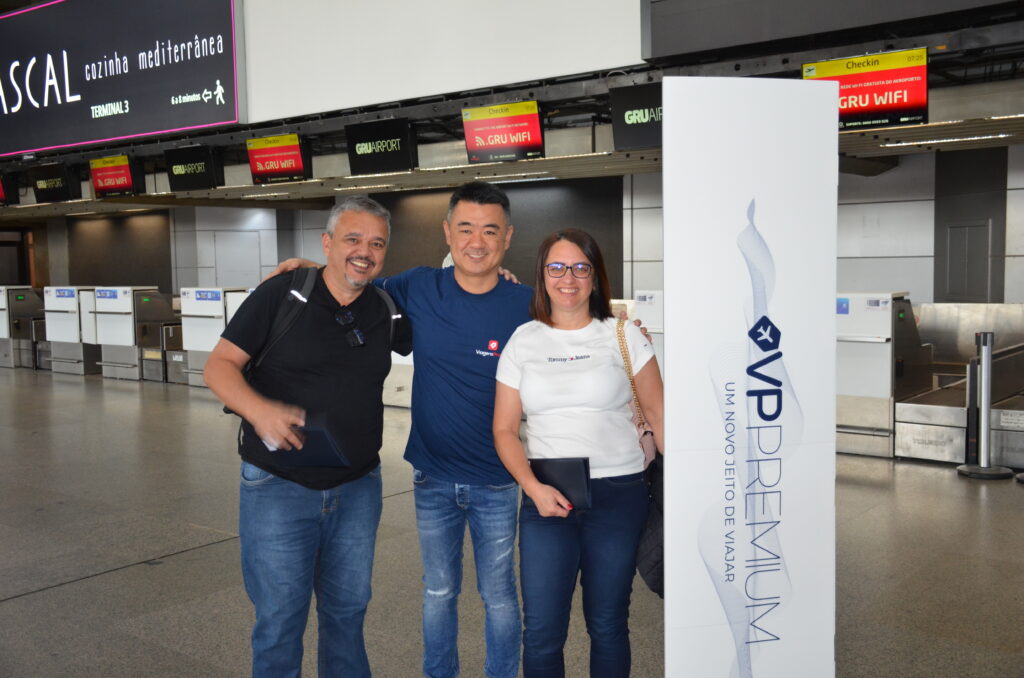 Laercio e Rosiana Ananias com Renato Kido