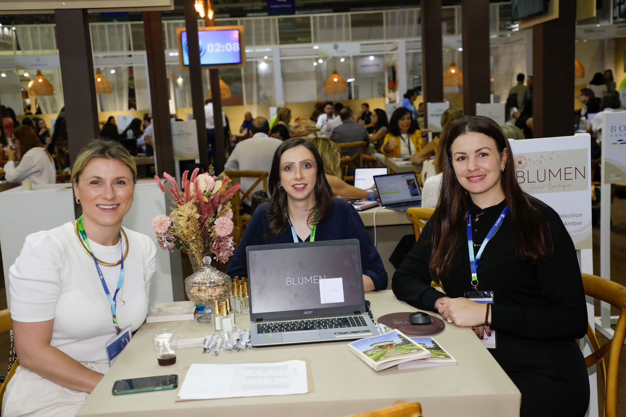 Luiza Boeira, Jessica Duarte e Adriana Almeida, da Blumen Hotel Luiza Boeira, Jessica Duarte e Adriana Almeida, da Blumen Hotel