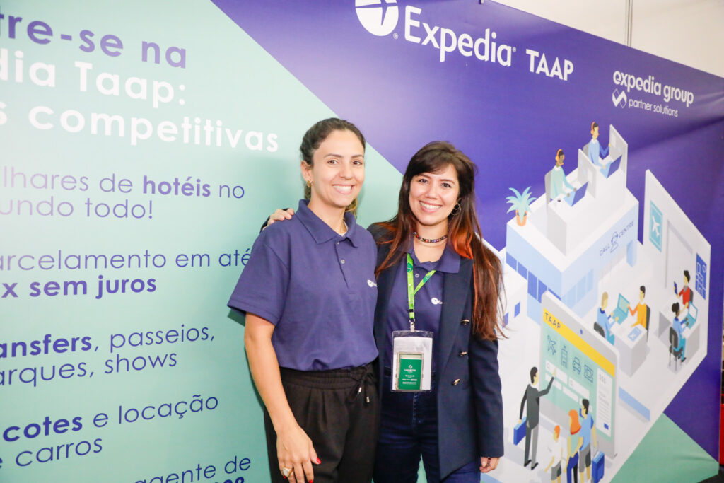 Mariana Garcia e Karen Harumi, da Expedia TAAP