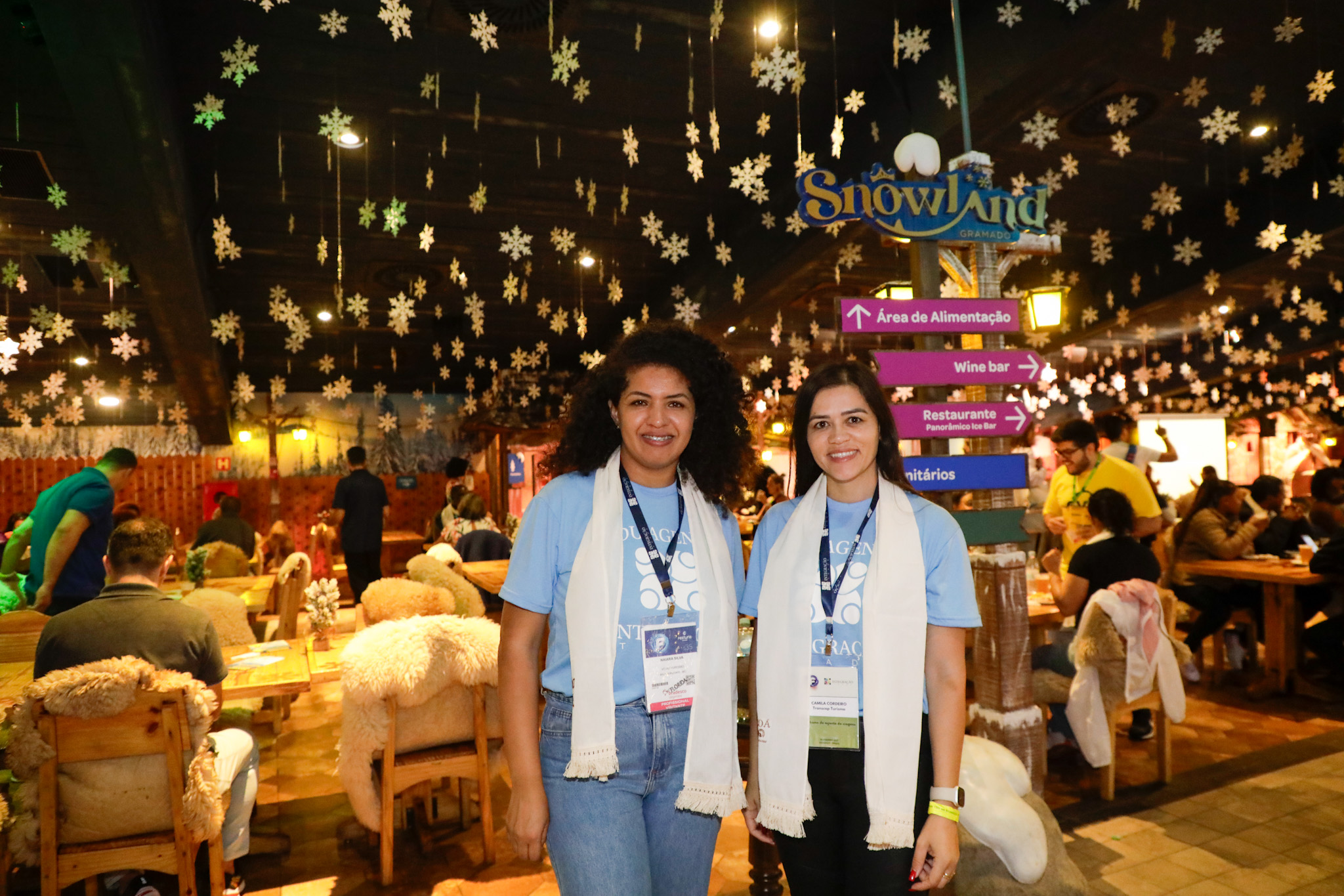 Naiara Silva, da Vó Ali Turismo, e Camila Cordeiro, da Transcap Turismo