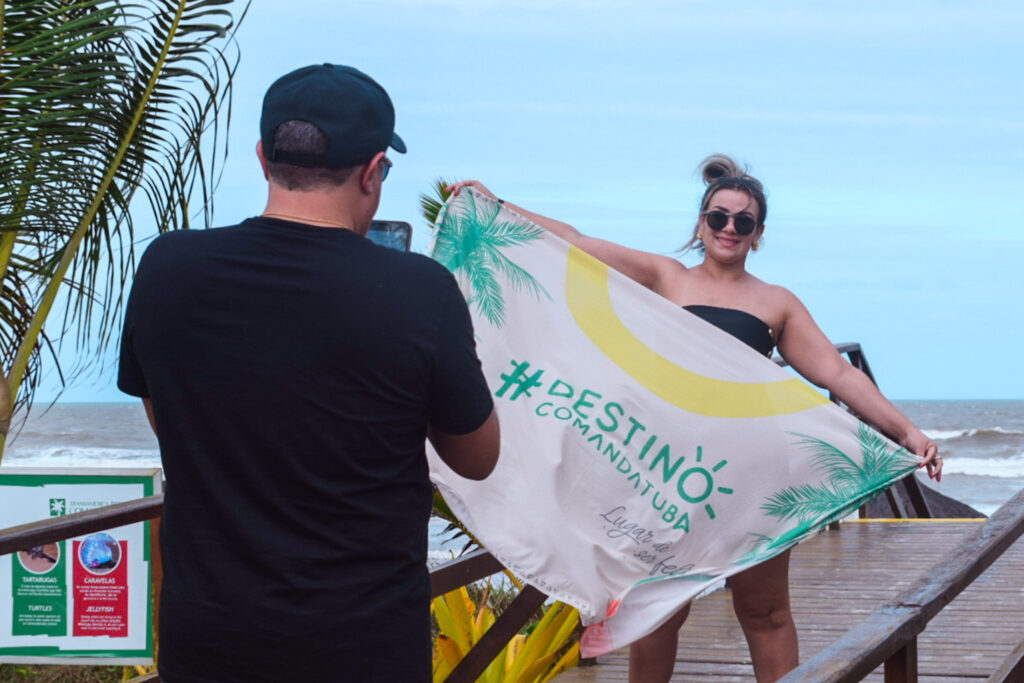 Os agentes de viagens foram premiados com uma saída de praia personalizada para usar no Transamerica Comandatuba Os agentes de viagens foram premiados com uma saída de praia personalizada para usar no Transamerica Comandatuba