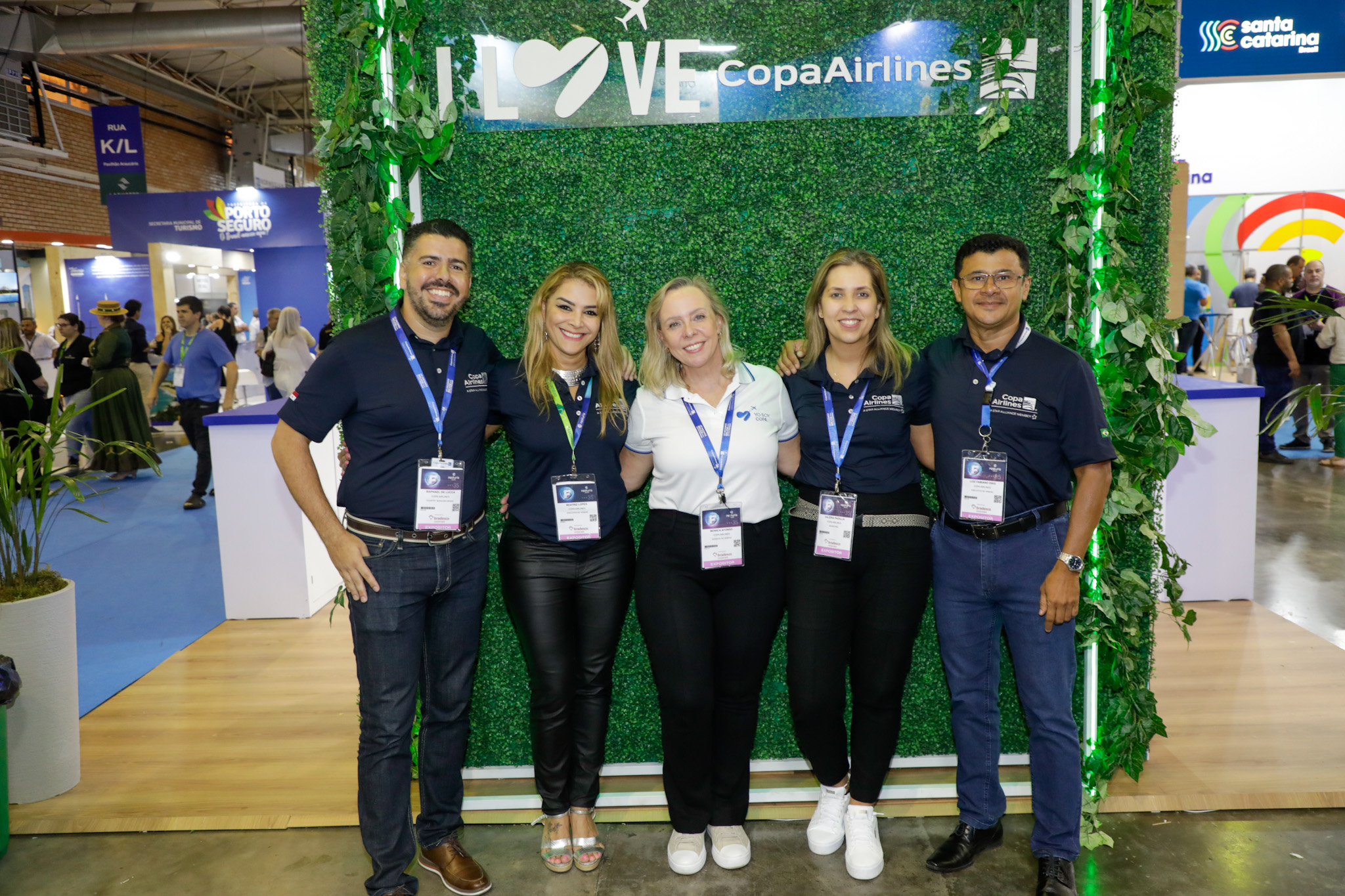 Raphael de Lucca, Beatriz Lopes, Mônica Afonso, Valéria Padilla e Luiz Fabiano Dias, da Copa Airlines Raphael de Lucca, Beatriz Lopes, Mônica Afonso, Valéria Padilla e Luiz Fabiano Dias, da Copa Airlines