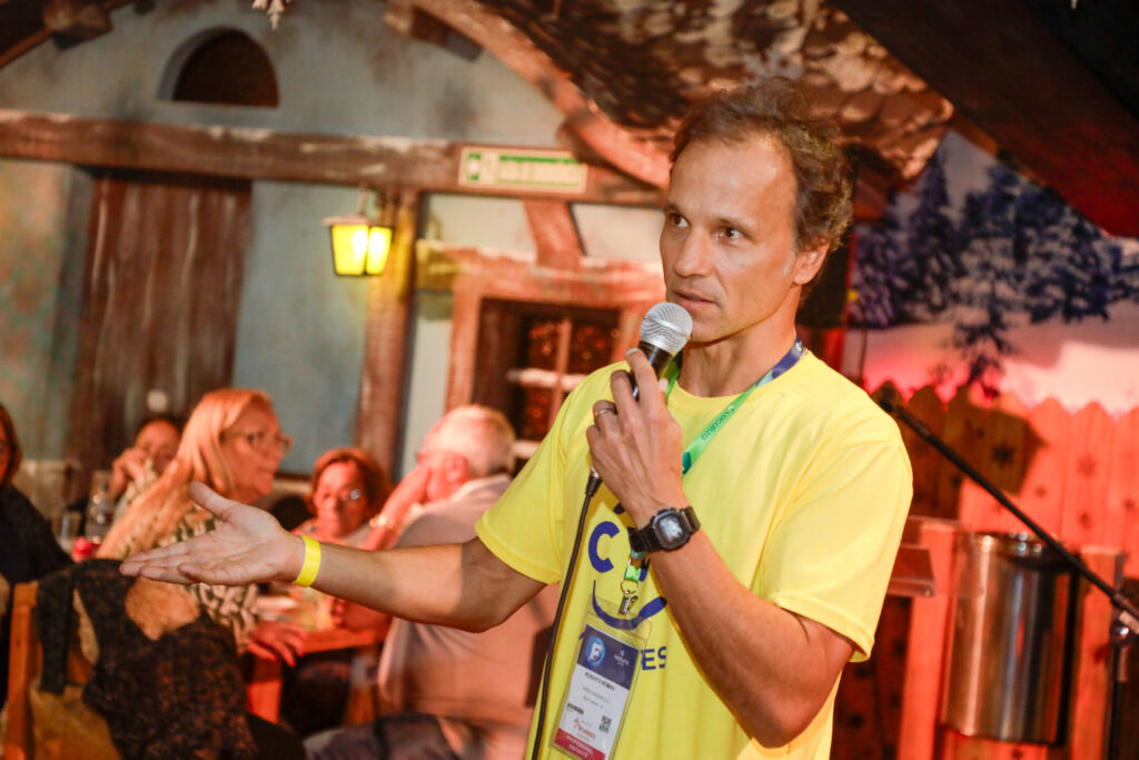 Roberto Roman, da CVC Corp