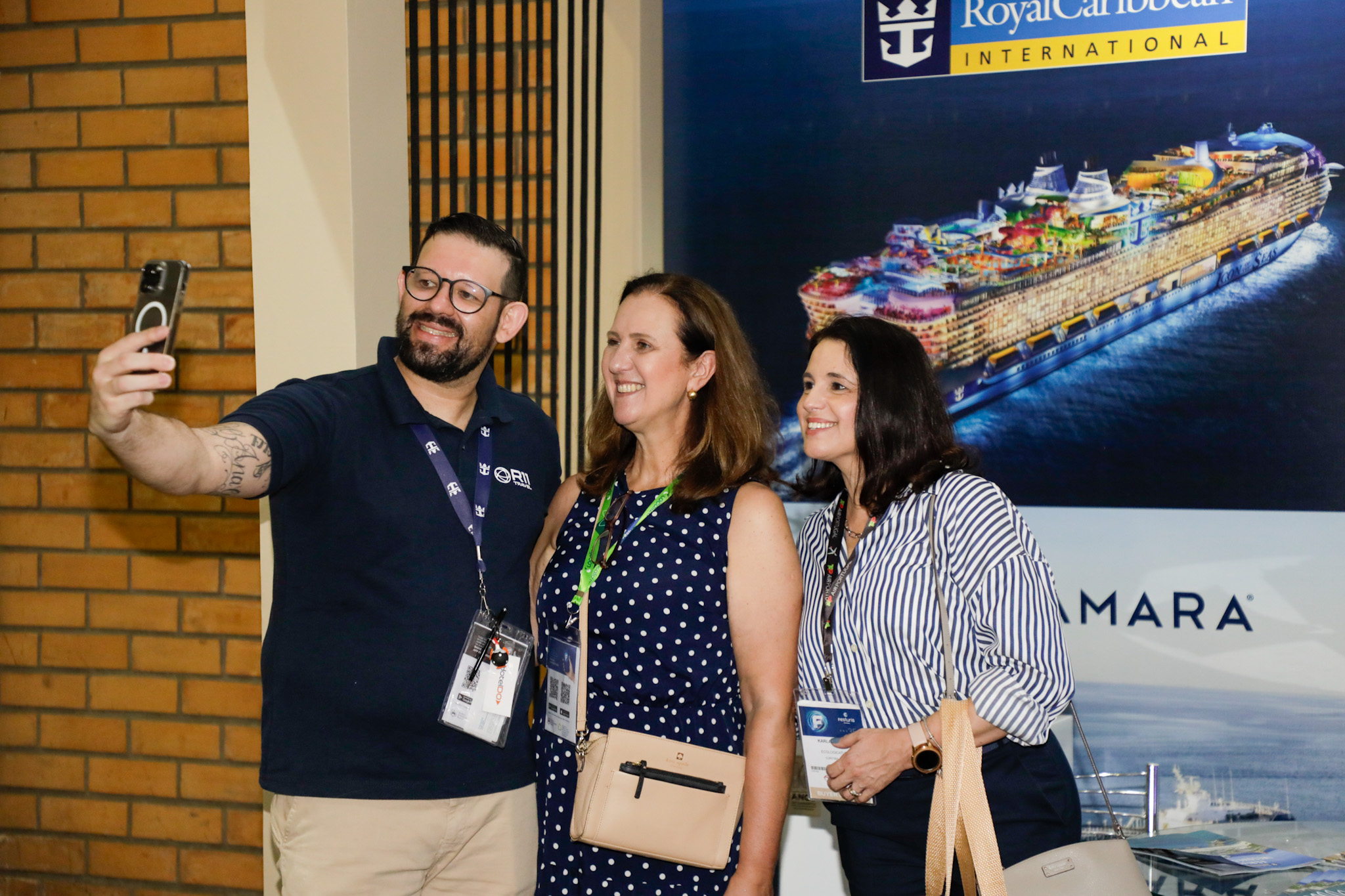 Rodrigo Macedo, da R11, Jucimara Rissio, da DR Travel, e Karla Biasaio, do Ecologicatur Rodrigo Macedo, da R11, Jucimara Rissio, da DR Travel, e Karla Biasaio, do Ecologicatur