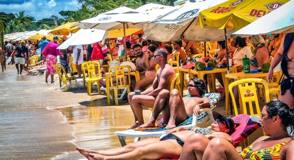 Porto Seguro celebra alta ocupação na semana do feriado de Finados Porto Seguro celebra alta ocupação na semana do feriado de Finados