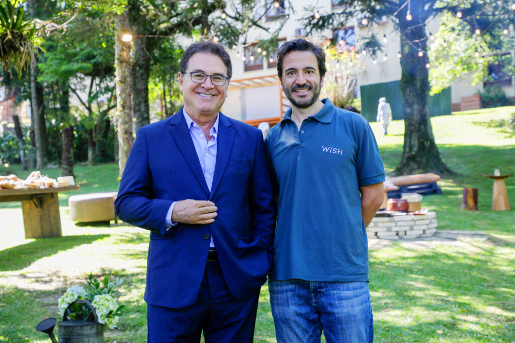 Grupo Wish celebra aumento de 20% no faturamento com sucesso da Black Friday 2023 1 Vinicius Lummertz Chairnan do Grupo Wish e Eduardo Malheiros CEO do grupo Wish 1 Grupo Wish celebra aumento de 20% no faturamento com sucesso da Black Friday 2023