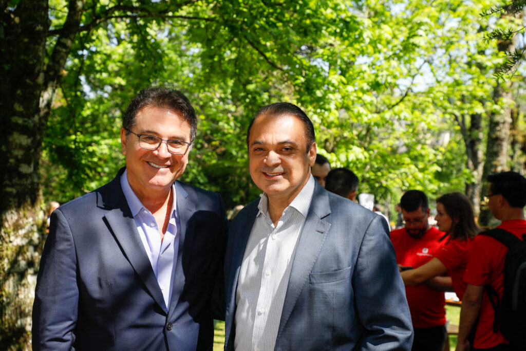 Vinícius Lummertz, do Wish, e Roberto de Lucena, secretário de Turismo de São Paulo