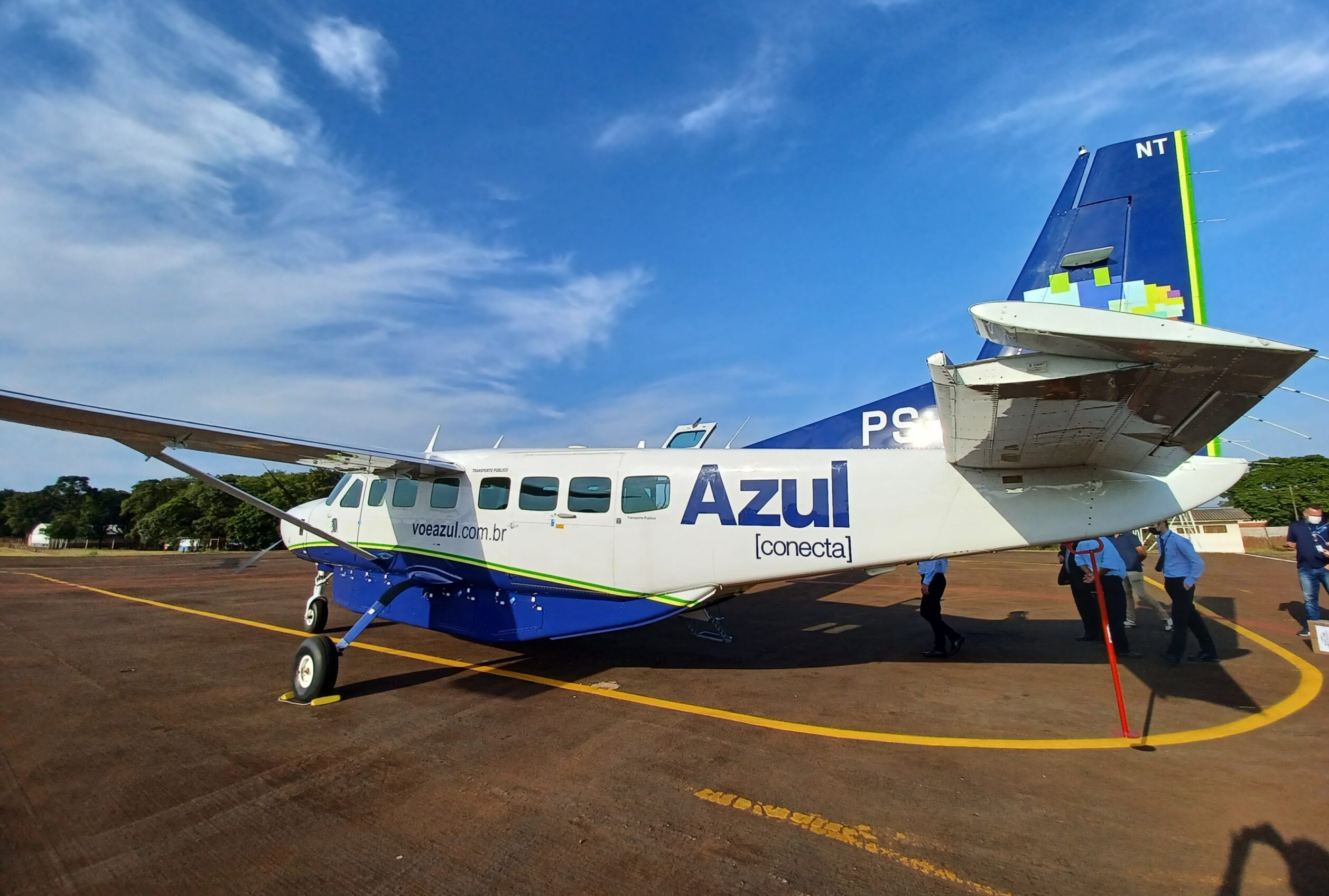 Azul atinge a marca de 15 mil clientes transportados para o interior do Rio Grande do Sul Azul atinge a marca de 15 mil clientes transportados para o interior do Rio Grande do Sul