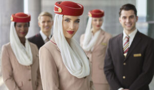 Emirates realizará processo de recrutamento de tripulantes de cabine em São Paulo