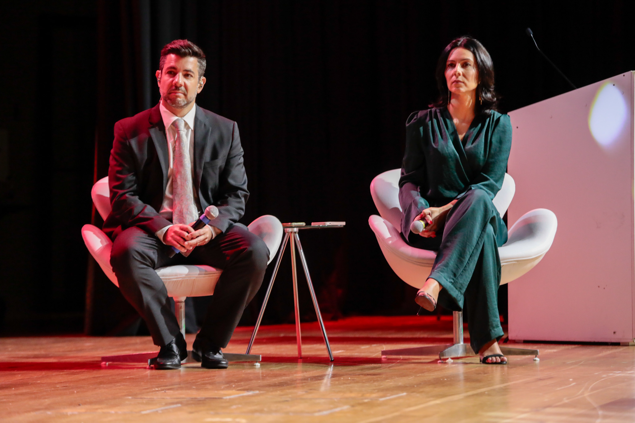 André Coutinho e Paula Valdez, coordenadores do evento André Coutinho e Paula Valdez, coordenadores do evento
