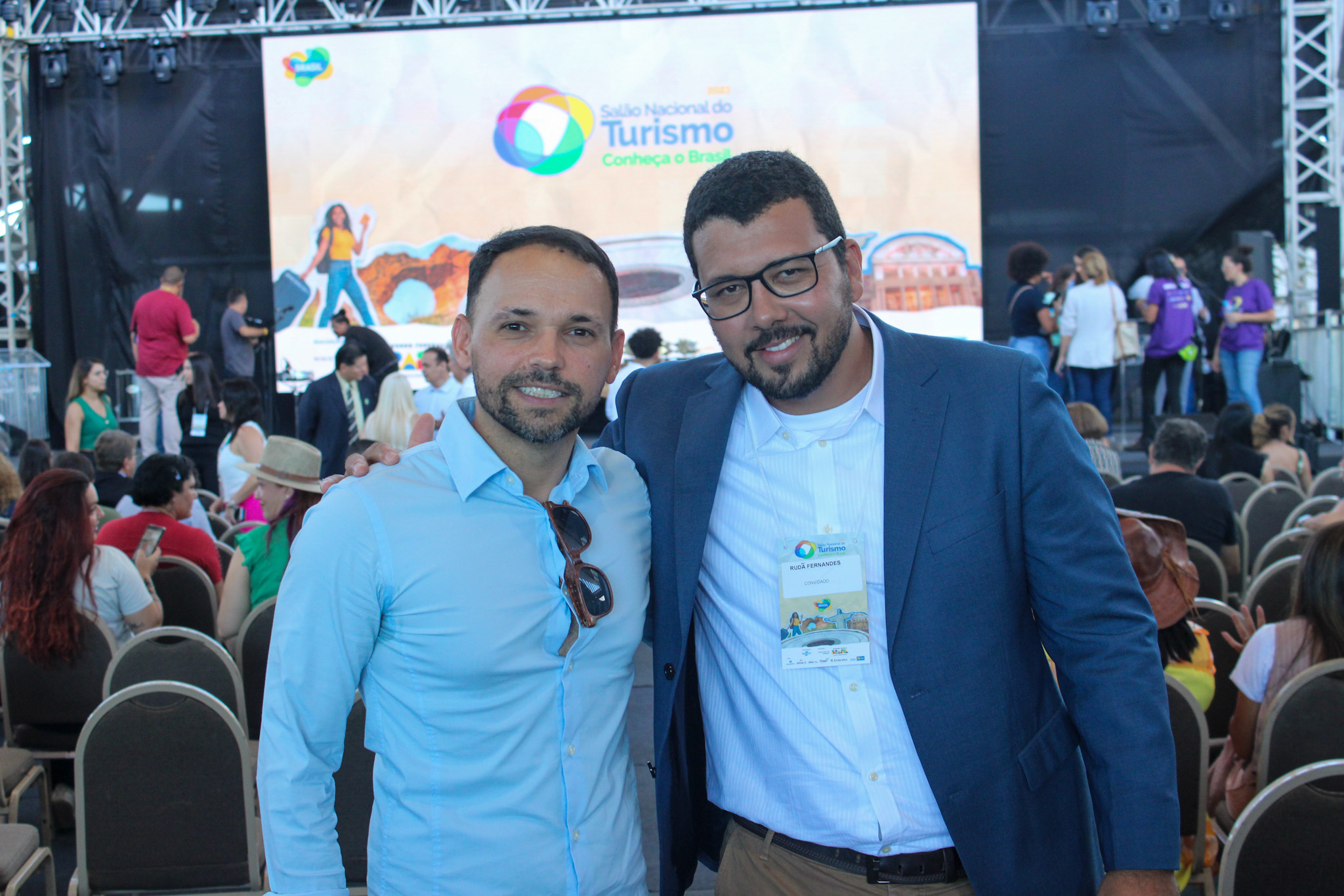 André Reis, de Porto de Galinhas, e Rudan Fernandes, da Biofábrica de Corais André Reis, de Porto de Galinhas, e Rudan Fernandes, da Biofábrica de Corais