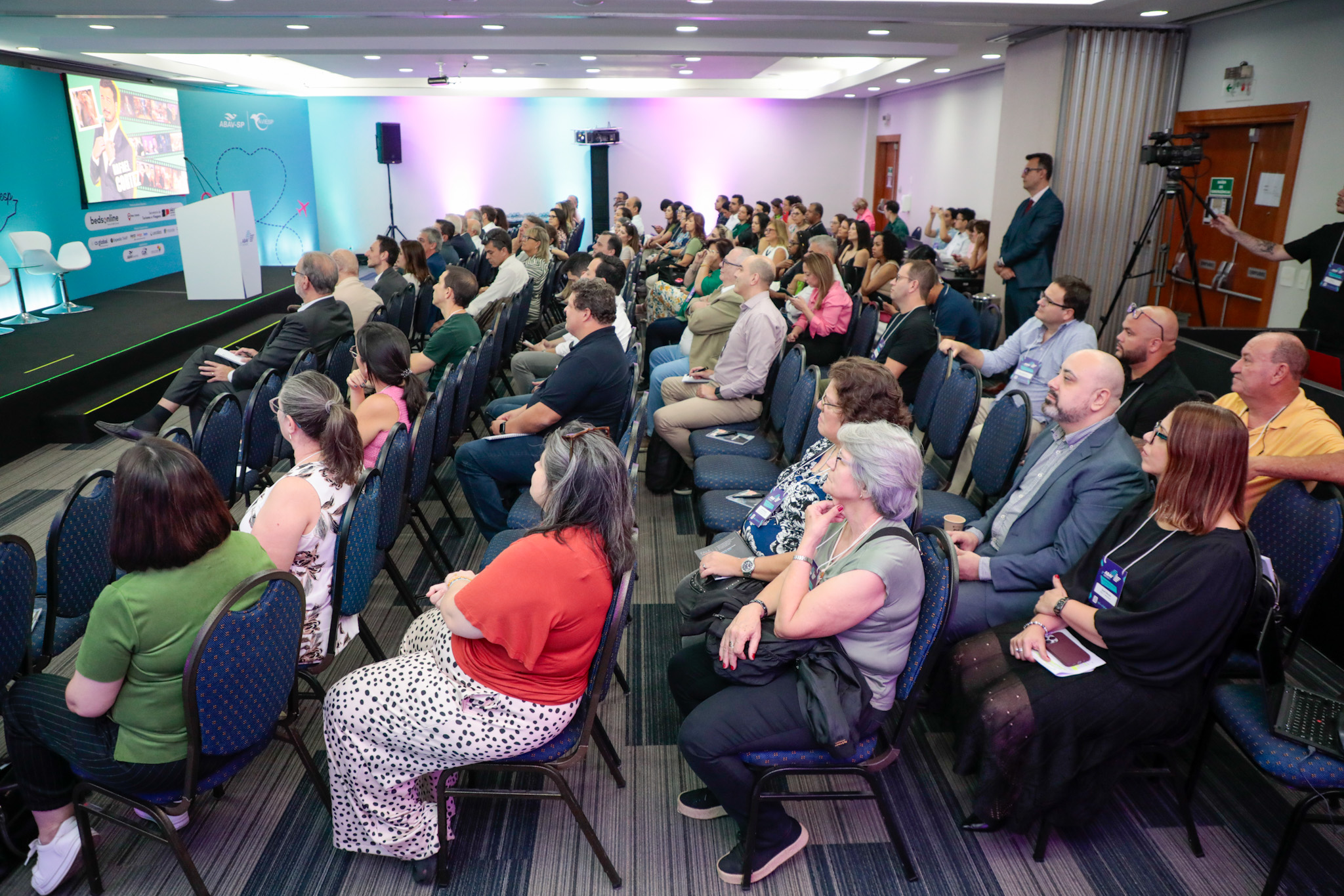 Associados da Abav-SP Aviesp Associados da Abav-SP Aviesp