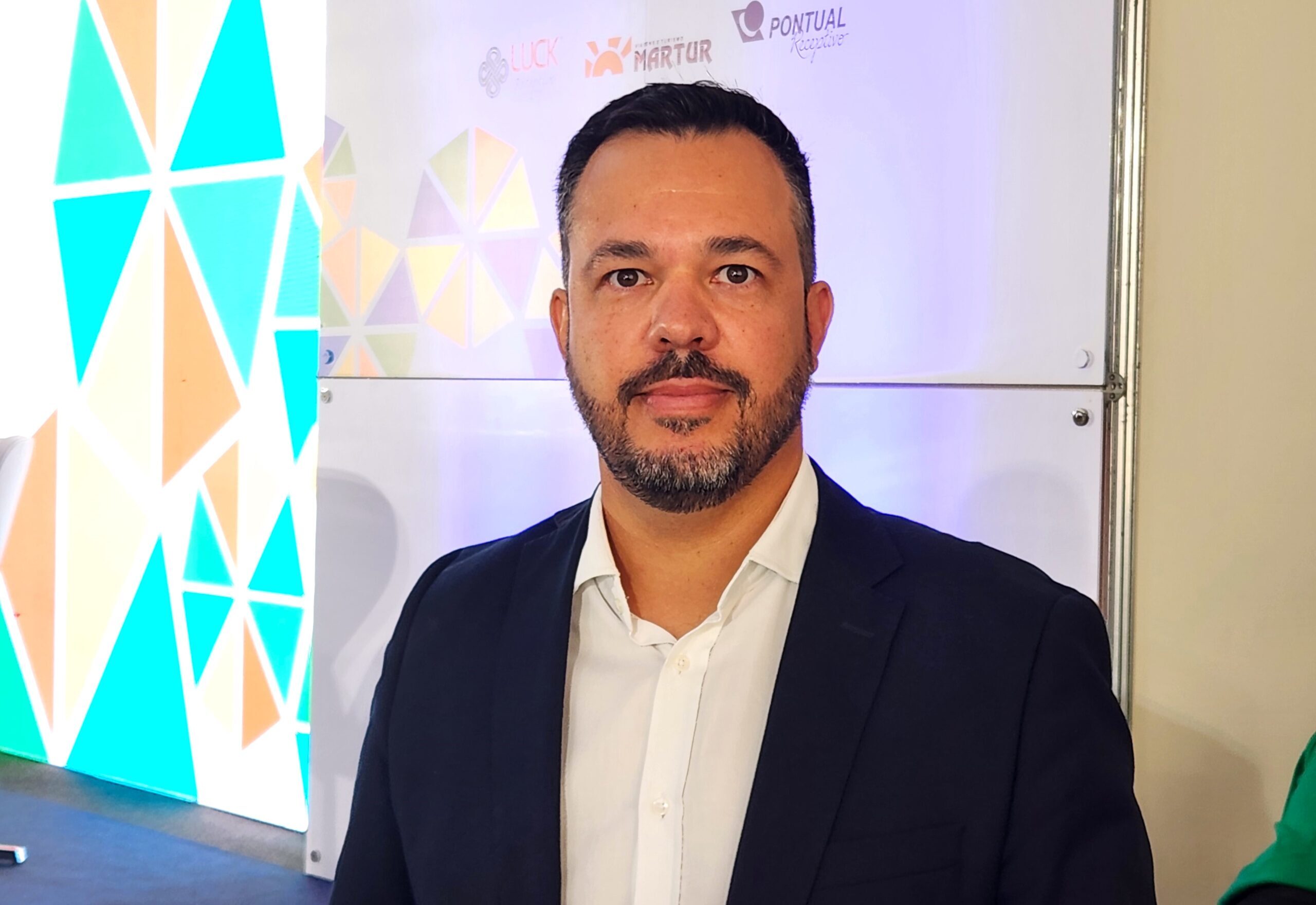 Visit Pernambuco Travel Show: ampliação do aeroporto do Recife já beneficia o turismo 1 Diego Moretti diretor do Aeroporto Internacional do Recife Guararapes Gilberto Freyre scaled e1701803215714 Visit Pernambuco Travel Show: ampliação do aeroporto do Recife já beneficia o turismo