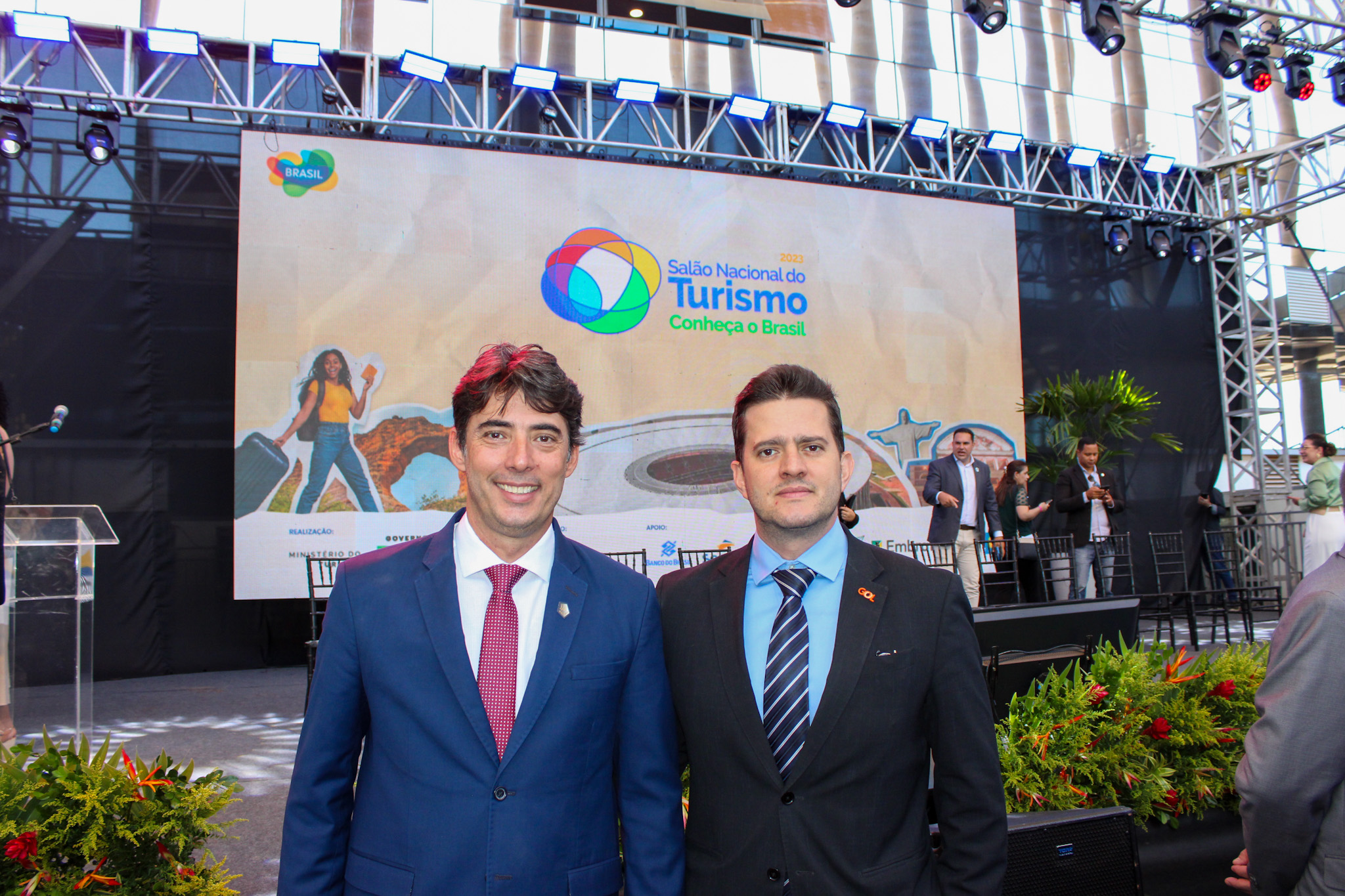Fabrício Amaral, presidente do Fornatur, e Felippe Bandeira, gerente de relações institucionais da Gol Fabrício Amaral, presidente do Fornatur, e Felippe Bandeira, gerente de relações institucionais da Gol