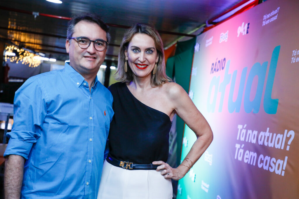 Ferdinando Lucena, presidente da PBTUR, e Luciane Leite, Setur-SP