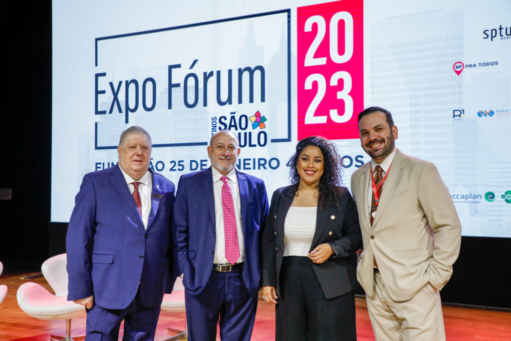 Fernando Guinato Toni Sando Taciana Oliveira e Fabio Zelensky do Visite Sao Paulo Edição especial do Expo Fórum Visite São Paulo comemora os 40 anos do SPCVB; veja fotos