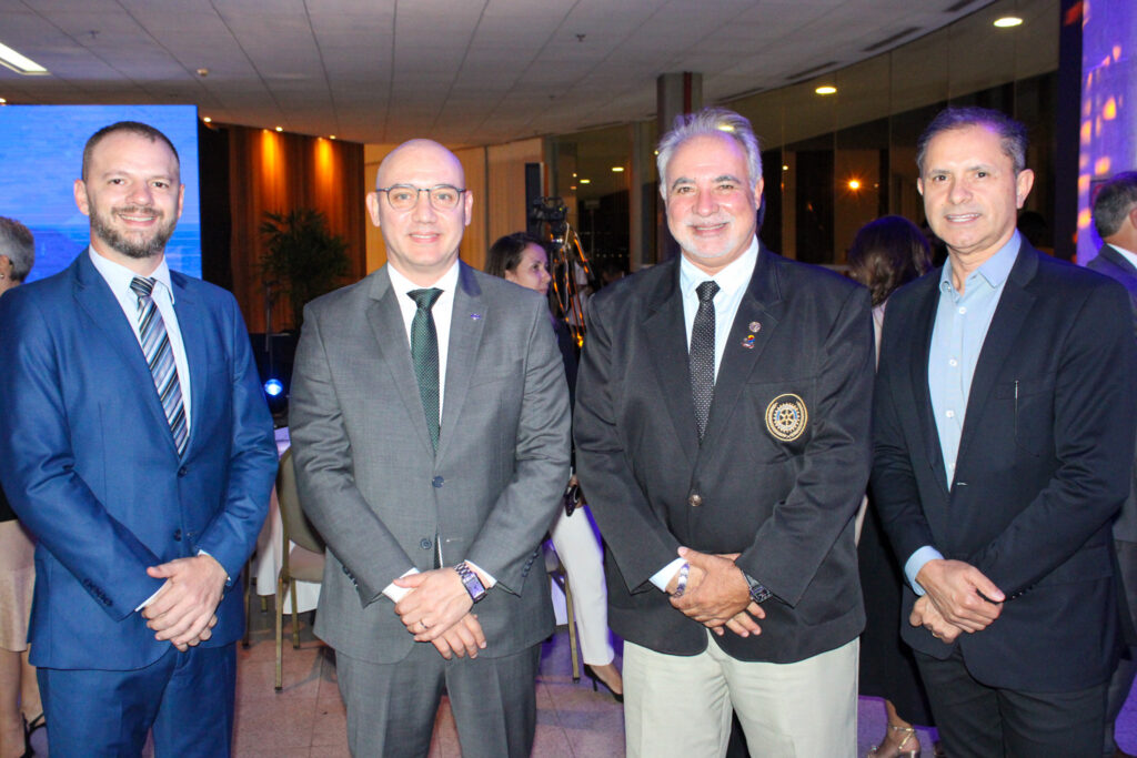 Hildernando Bezerra, Visotech, Henrique Severien, presidente da ABIH-DF, Fernandi Mesquita, presidente da Ruraltur, e Marcos Gonçalves, Visotech