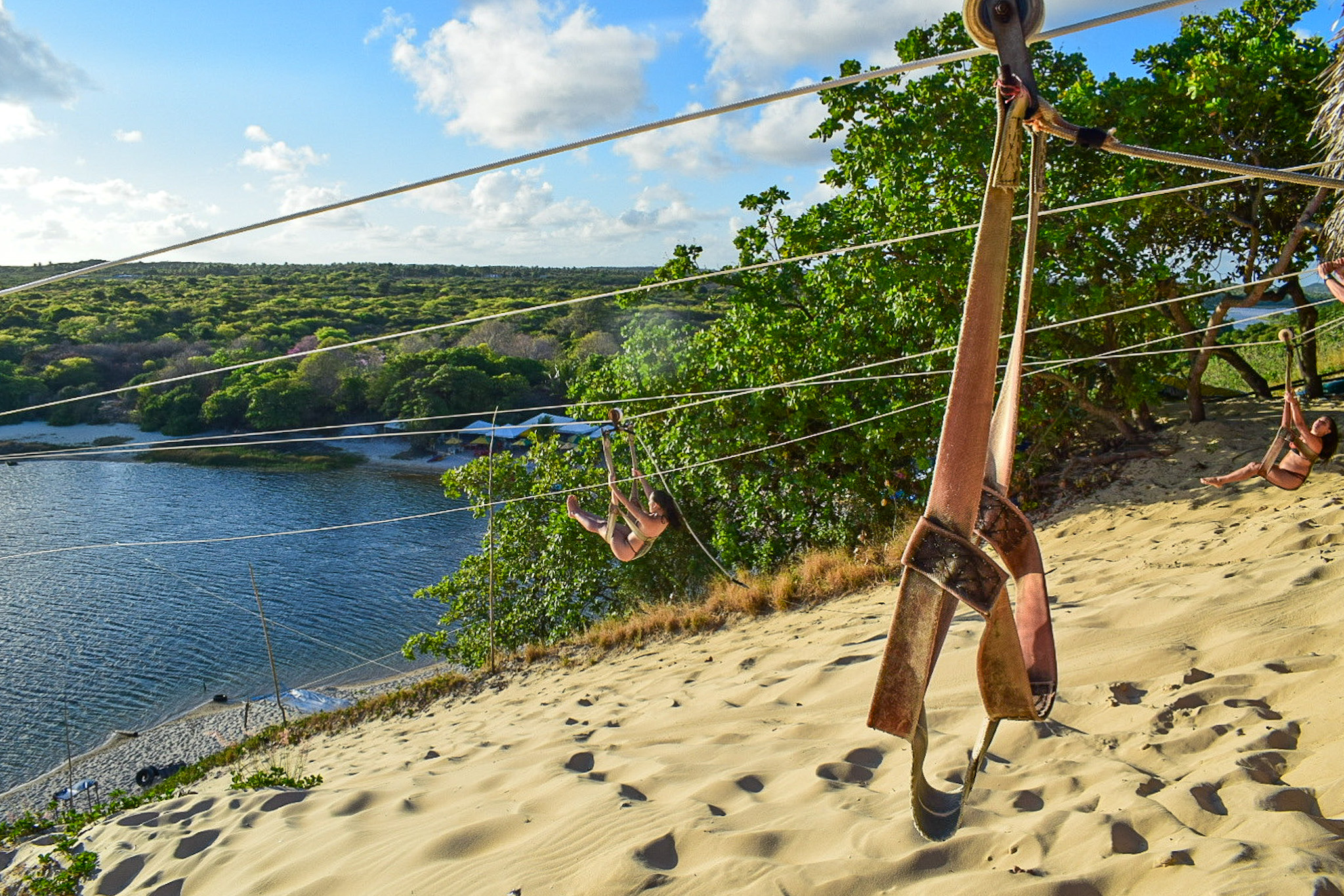 Na Lagoa Jacumã uma estrutura foi criada para o divertimento na água Na Lagoa Jacumã uma estrutura foi criada para o divertimento na água