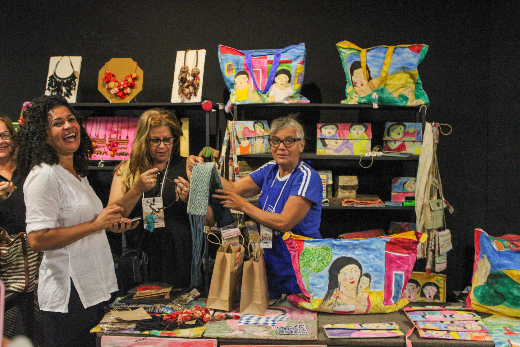 Brasil inteiro mostra seu artesanato Brasil inteiro mostra seu artesanato