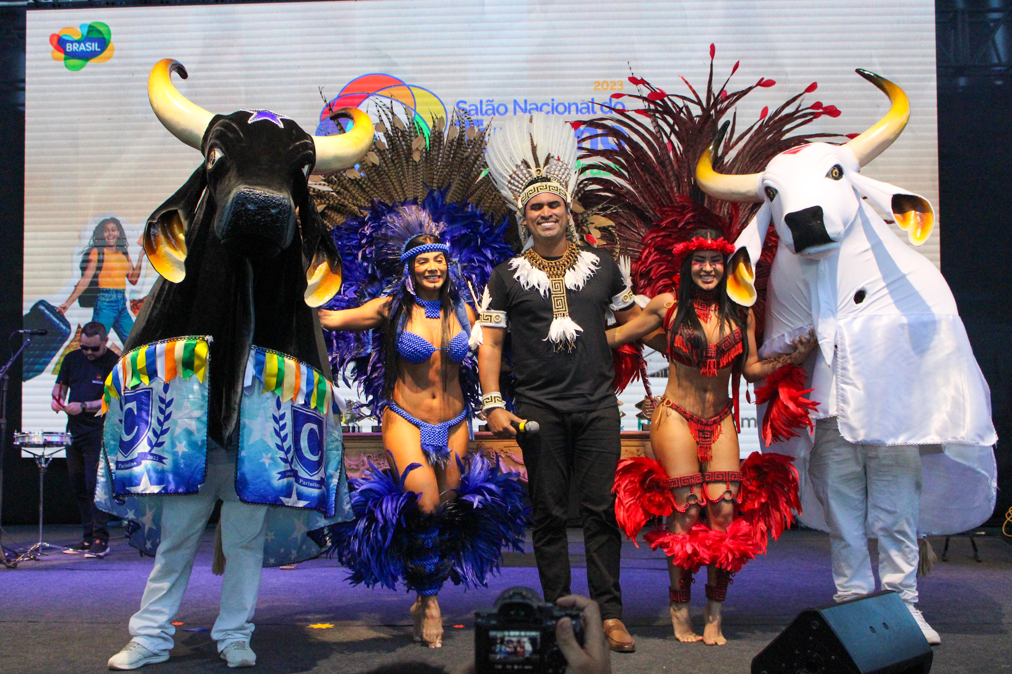 Festival de Parintins marcou presença Festival de Parintins marcou presença