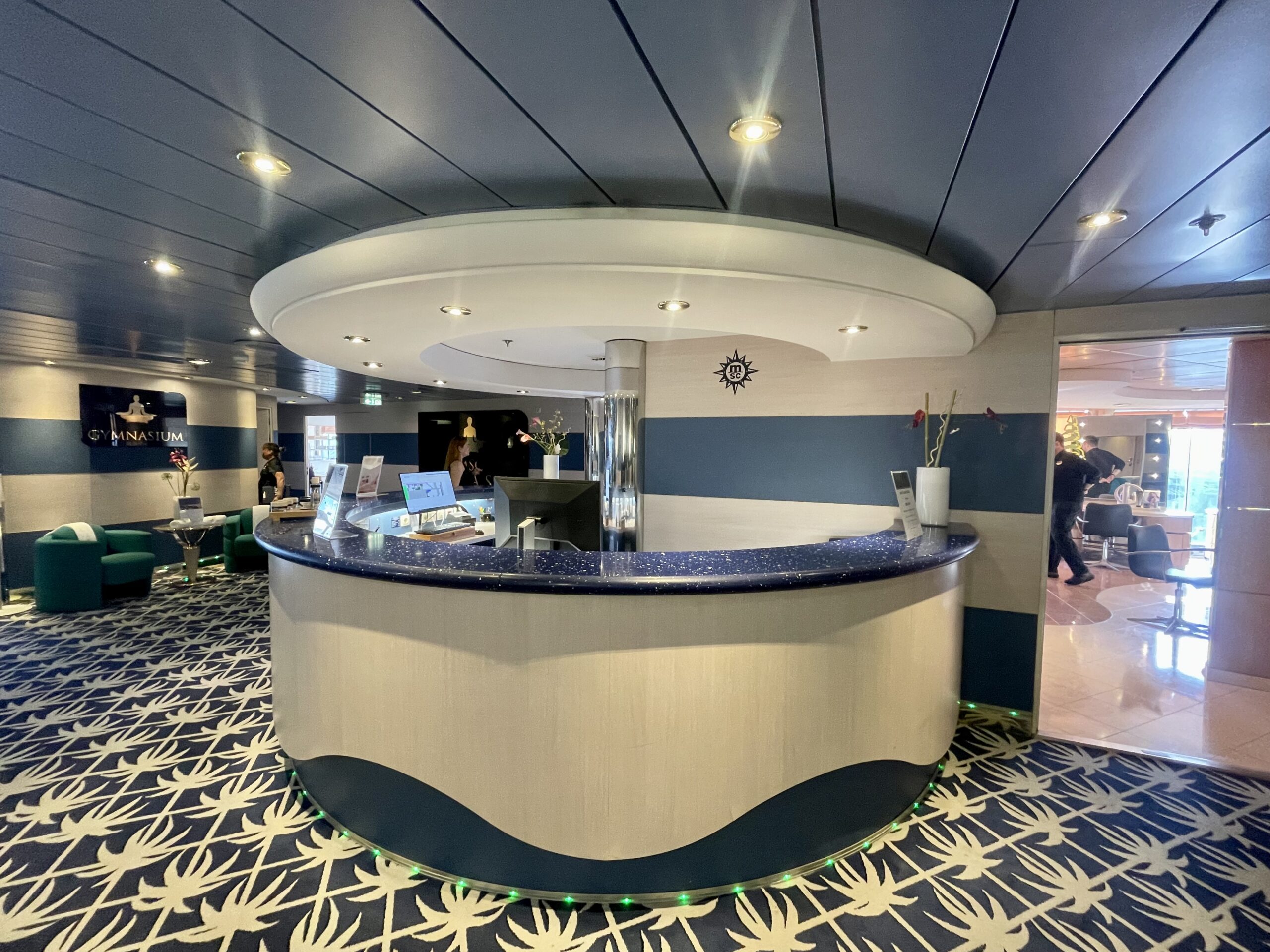 Entrada do MSC Aurea SPA