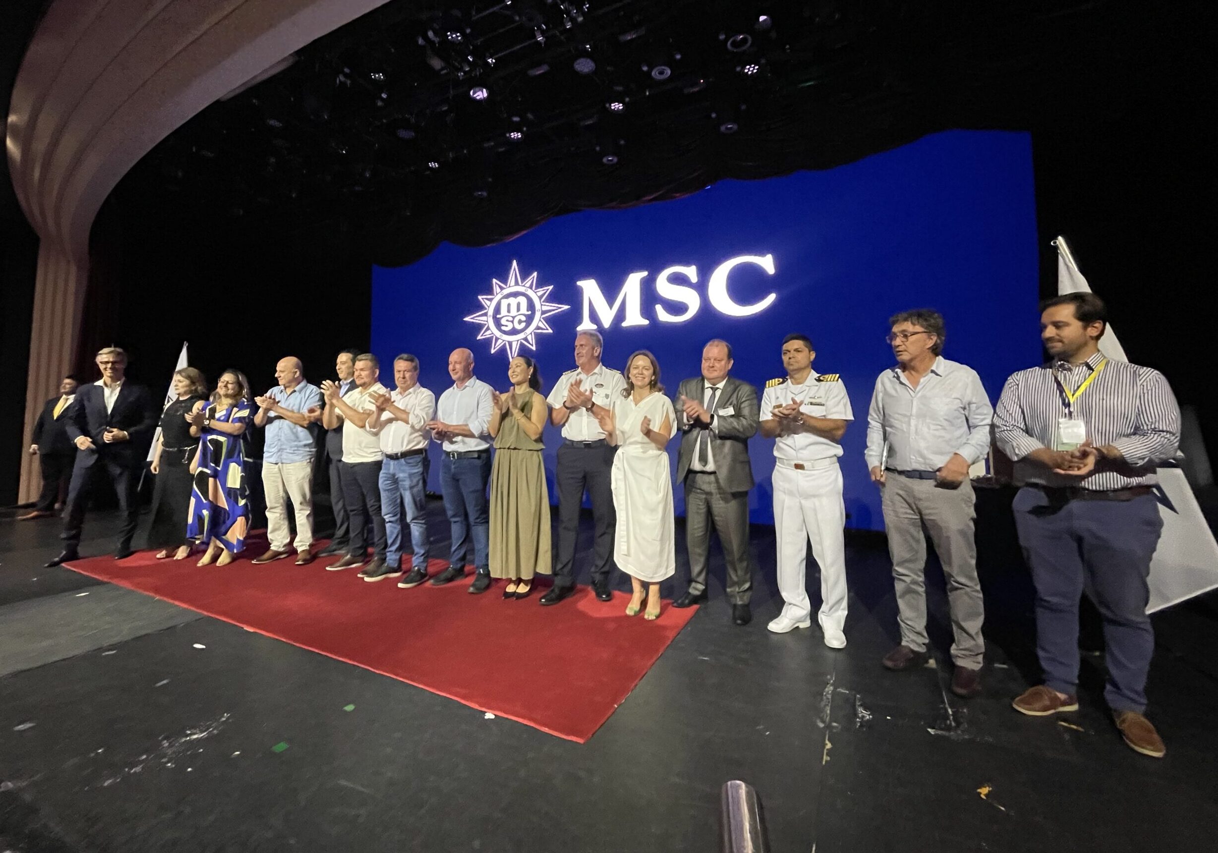 IMG 4027 scaled e1701480461661 MSC Lirica: Paranaguá recebe primeiro embarque de navio de cruzeiros da sua história; veja fotos