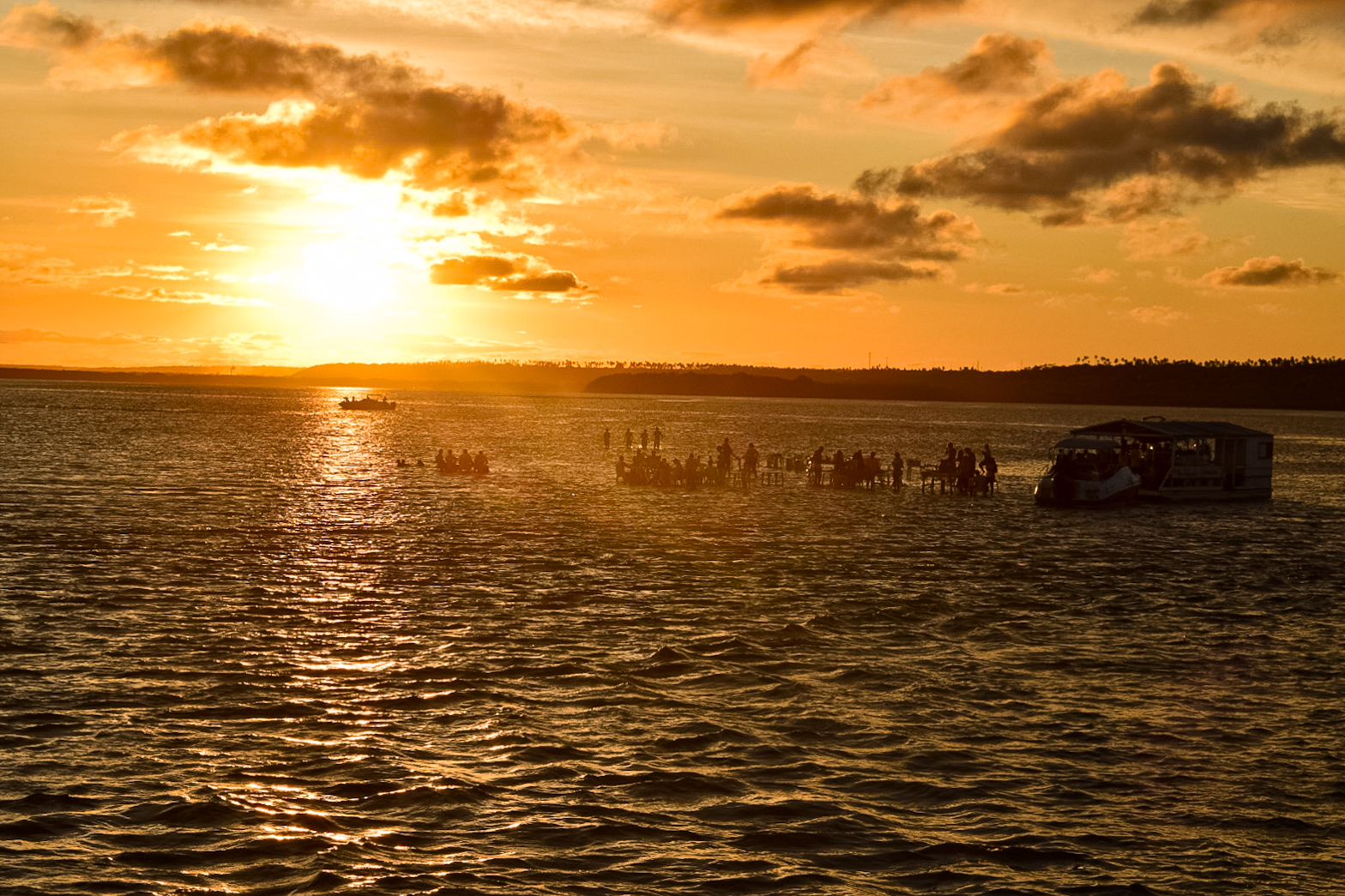 Por do sol na Lagoa Guaraíra Por do sol na Lagoa Guaraíra